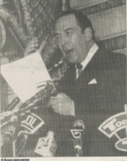 Siguió aportando en la construcción del país desde el Senado aportando en varias reformas entre ellas la creación del Consejo Superior de la Judicatura.